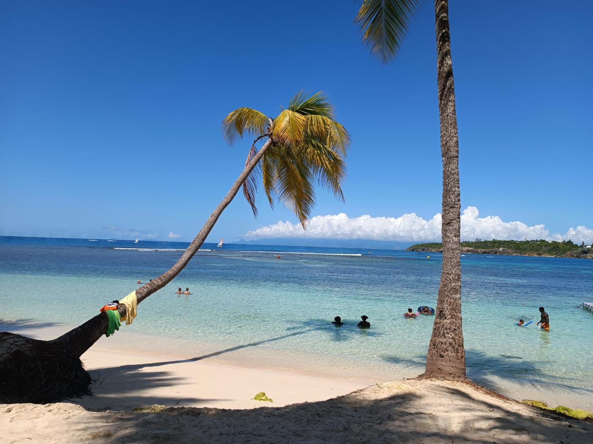 Soley Bungalows Nonis 2 Pers Adult Only Sainte-Anne  Exterior foto